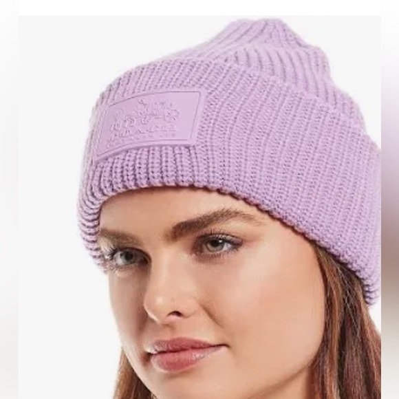 New Coach Lavender Beanie - Picture 2 of 5